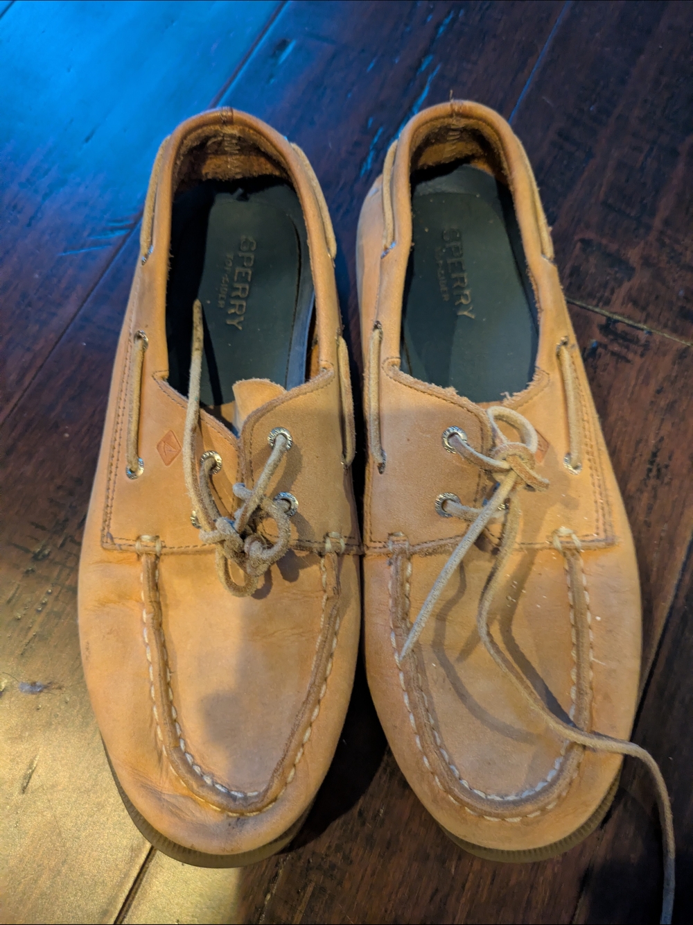 Sperry Men’s Tan Leather Boat Shoes